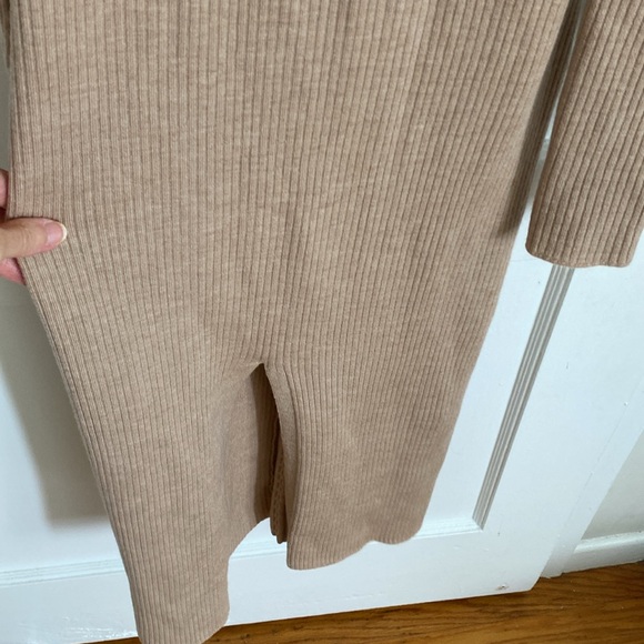 NWT Lita by Ciara Cold Shoulder Merino Wool Midi Knit Sweater in Doe - Picture 6 of 9